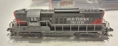 Atlas N Scale GP-9 T.T Diesel Southern Pacific #5622 • $119.99