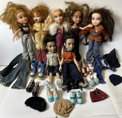 $4.99 • Buy Lil’ Bratz Dolls And Accessories Lot Of 7 W/Hats Shoes More