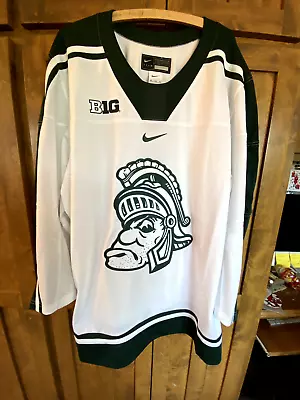 NWT Michigan State Spartans Nike Hockey Jersey - Size L • $119.99