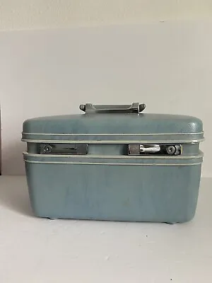 Vintage Samsonite Silhouette Suitcase Blue Vanity Train Makeup Case W/ Tray • $54.99