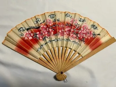 Vintage Oriental Hand Fan Made In JAPAN • $14.95