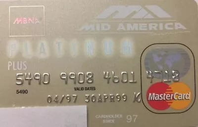 C31 MBNA Mid America Platinum MasterCard Credit Card Expired In 1999 • $10.65