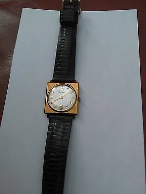 Vantage 17j Wristwatch Manual Wind Square Shape (Needs Repair) • $24.99