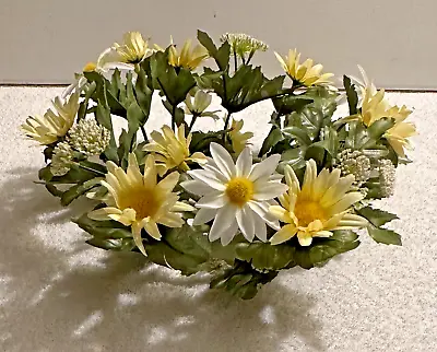 Vintage Yellow & White Daisy Flowers Plastic Candle Ring 9.5” • $8.95