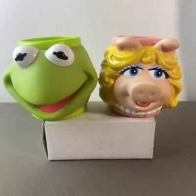 Kermit The Frog Miss Piggy Muppets Applause Kids Plastic Mugs (Nice!)  • $25