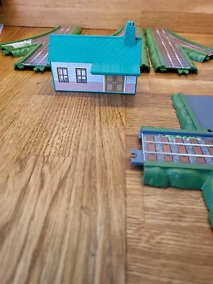 £20 • Buy Vintage ERTL Gullane Track And Houses. A9