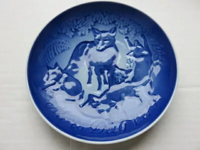 B & G Mother's Day Copenhagen Denmark 1979 Plate Foxes Blue Dish Wall Art  • $19.39