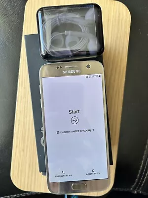 Samsung Galaxy S7 32GB 4GB Android Unlocked Platinum Gold • £50