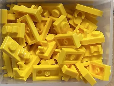 $15.95 • Buy LEGO Parts - Yellow Plate 1 X 2 W Clip On Top - No 44861 - QTY 75