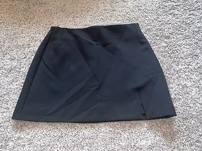 NWT ZARA Black Classic Minimalist Skirt  Sz M SOLDOUT • $24.99