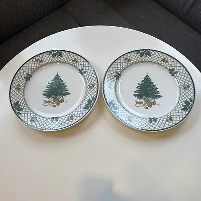 Pair Of Mikasa Heritage Christmas Story Dinner Plate(s) CAB08 - Crazing/Scratch • $14.99