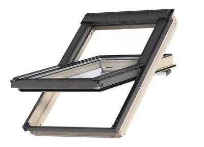 VELUX SKYLIGHT ROOF WINDOW GGL MK04 3070 + VELUX Flashing Kits EDW (2 AVAILABLE) • £340