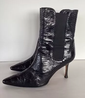 Women’s Manolo Blahnik Boots Heels Black Leather Snake Pattern Size 41 1/2 US 11 • $50