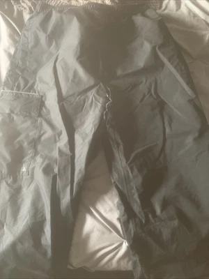 £4 • Buy Peter Storm Outdoor Walking Trousers Size 10 Black DAMAGED