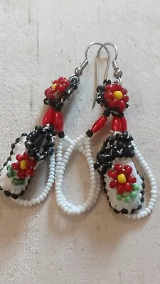 Vintage Native American Darling Beaded Moccasin Earrings ~ New Old Stock • £22