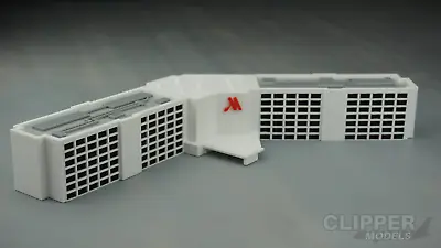 Large Model Airport Hotel  |   1:400 SCALE  |  CLIPPER MODELS • $99.99