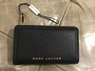 Authentic NEW MARC JACOBS Black Leather Bifold Zip Wallet • £71.26