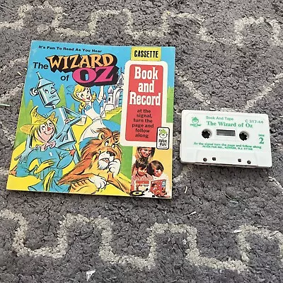 Vintage The Wizard Of Oz Read Along Story Book And Record 45 RPM Peter Pan 1981 • $20