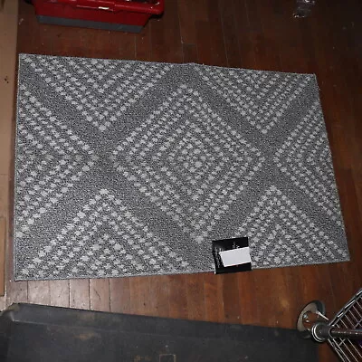 Mohawk Geometric Machine Washable Area Rug Calais Fog/Vaporous Gray 2' X 3' • $20.98