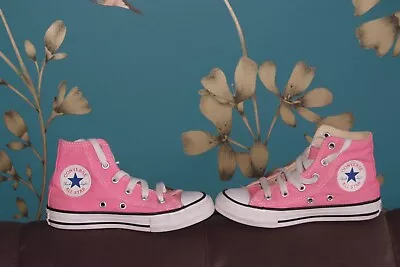 Infant Girls CONVERSE Pink Ankle Boots - Size UK11 (Euro 28.5) Great Condition • £7.50