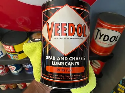 1930’s - NOS - UNOPENED -  VEEDOL~ 5 POUND GREASE CAN- FULL~ BEAUTIFUL CAN!! • $294.95
