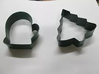 2  METAL COOKIE CUTTER'S. GREEN. MICHIGAN (mitten) & CHRISTMAS TREE 1 OWNER • $2.49