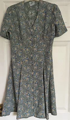 £4 • Buy Laura Ashley Short Sleeved Floral Summer Dress Size 10