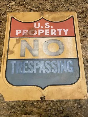 Vintage U.S. Property No Trespassing Raised 3-D Plastic Wall Sign 13.5”x11.5” • $29