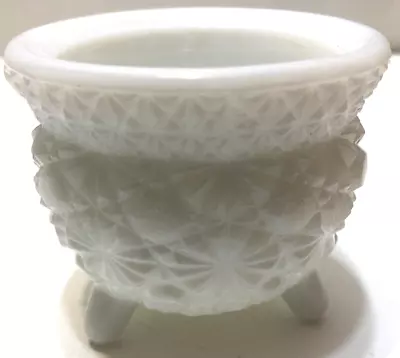 Vintage Fenton Glass Cauldron Candle Holder Daisy Button White Milk Glass 3-Toed • $18.99