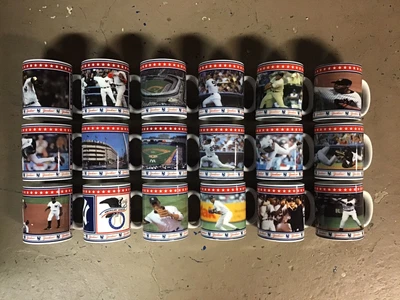 $93 • Buy Danbury Mint New York Yankees Collector's Mugs - Full Set Of 18