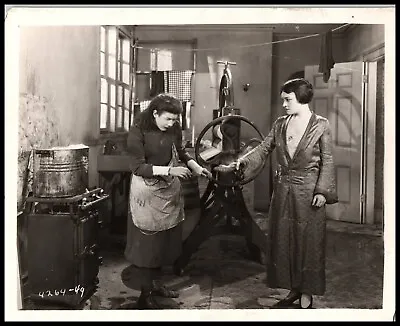 MARY PHILBIN + GLADYS BROCKWELL VINTAGE 1925 STELLA MARIS SILENT ORIG Photo 663 • $39.99