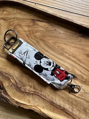 Walt Disney Mickey Mouse Wrist Key Fob Keychain NEW COLLECTIBLE FREE SHIPPING • $8.99