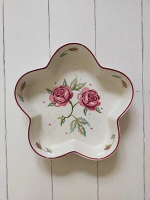 £30 • Buy Emma Bridgewater Pink Rose Serving Oven Dish Cookware