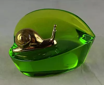 Green Baccarat Snail Escargot Heart Paperweight Figurine Sculpture • £144.72