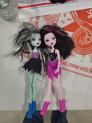 *LOT OF 2* Monster High Dolls 2015 Mattell • $8