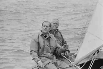 Prince Philip Duke Of Edinburgh And Boat Designer Uffa Fox Sailing - Old Photo • $5.47