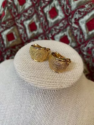 Vintage Dual Textured Gold Tone Wide Hoop Cuff Clip On Earrings • $28.50