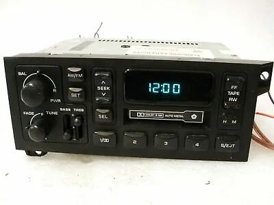 Dodge Chrysler Jeep AM/FM CASSETTE RADIO 4858556 84-02 Cherokee Wrangler Caravan • $159.99