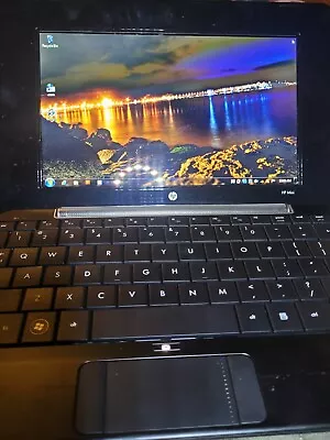 HP Mini 1000 Laptop 10.2' (1.60GHz) 16GB ATA SSD 1GB Memory Works  • $65