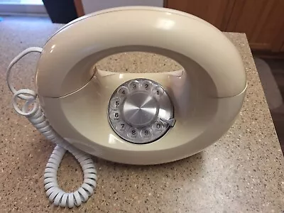 Vintage Western Electric Ivory Sculptura Round Donut Phone Rotary Telephone • $50