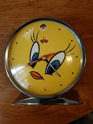 $32.22 • Buy Vintage 1996 Looney Tunes Tweety Bird Sylvester The Cat Wind Up Alarm Clock