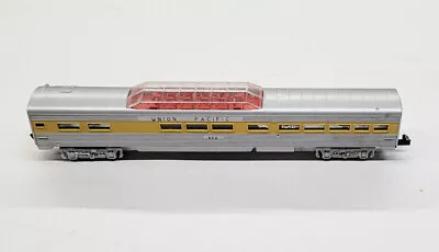 N-scale Minitrix 3051 Corrugated 73' Dome Union Pacific #850 Silver W/Yellow • $15