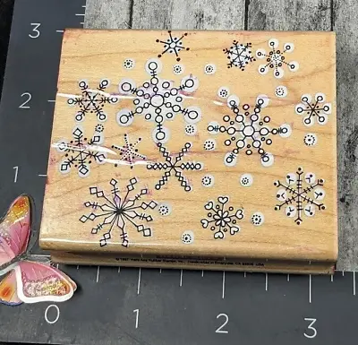 $4.50 • Buy Hero Arts Snowflake Flurry H1277 Background Rubber Stamp Wood #BM109