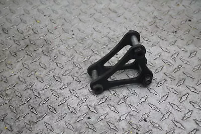 01-02 YAMAHA YZF R6 Dog Bones Shock Linkage OEM • $17.99