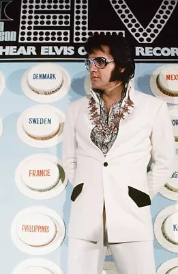 @@ Last One: Elvis Suit Aloha White With Black Above The Jacket Pockets Xxl • $750