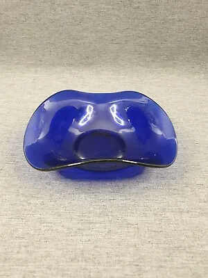 Art Glass Cobalt Blue Bowl 16cm Diameter • $16