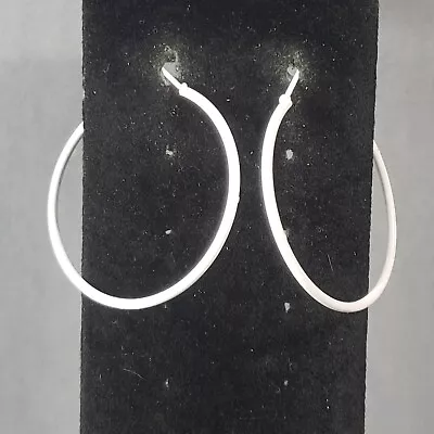 Dangle Hoop Earrings White Mid Century Retro Modernist Boho Pierced 1.5  • $9.99