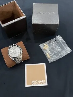 Michael Kors Mens Watch MK 5335 With Gold Colored Accent Links • $45