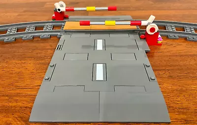 Train Crossing LEGO Straight Curved Track Road Plates Station 60335 White Flower • $22.99