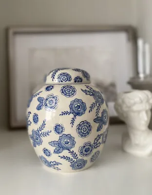 Sass & Belle Ceramic Blue Willow Ginger Jar Home Decor Ornament Storage 19cm NEW • £14.50
